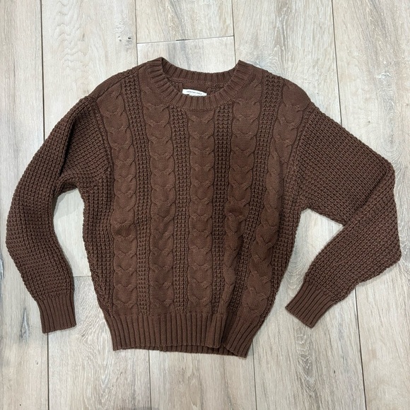 American Eagle Outfitters Sweaters - American Eagle Brown Knit Chunky Sweater